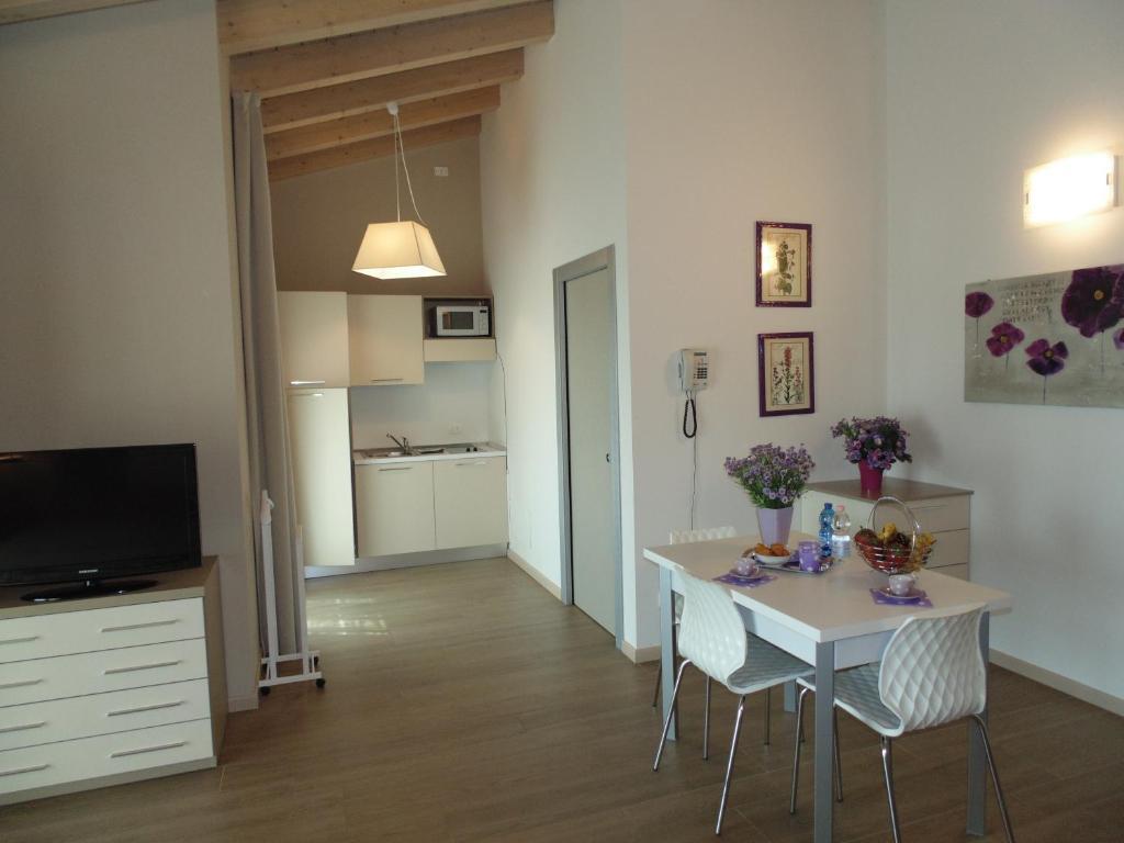 Ca Dell'Orto Rooms & Apartments Verona Bagian luar foto