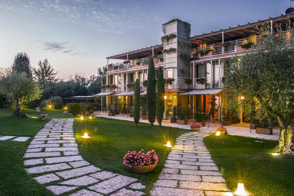 Ca Dell'Orto Rooms & Apartments Verona Bagian luar foto